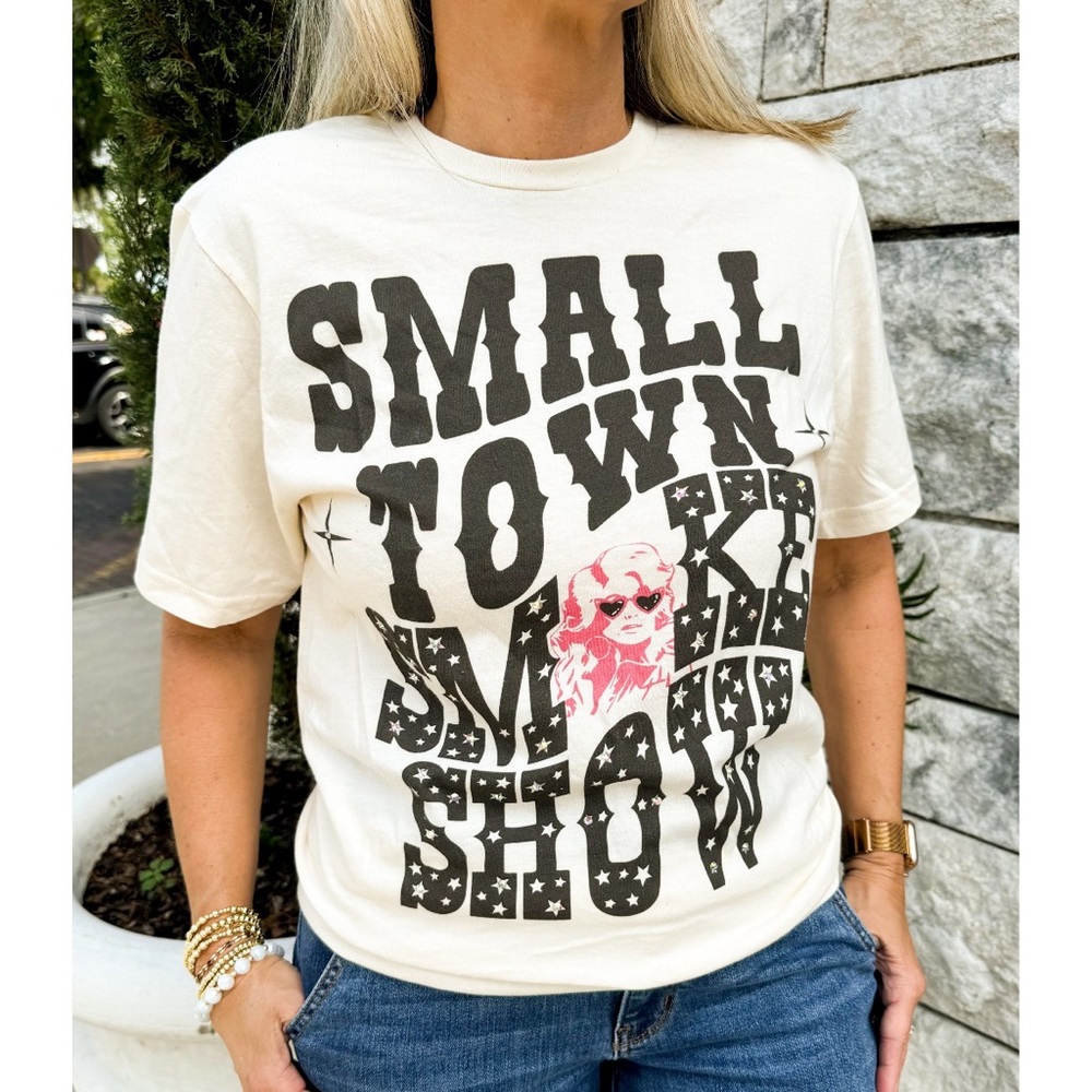 Dolly Parton Small Town Smoke Show Cream tee, with sparkles size Large